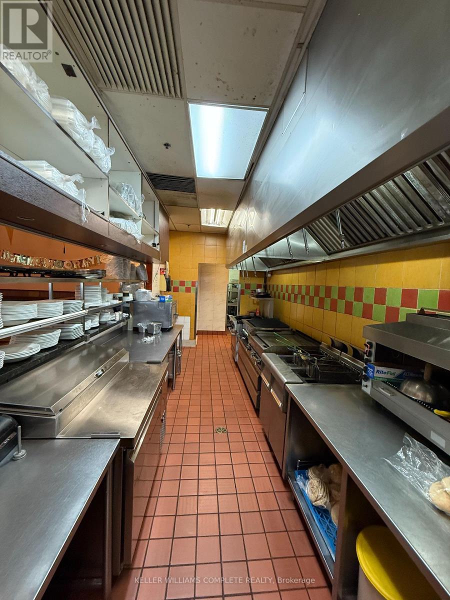 1508 Upper James Street, Hamilton, Ontario  L9B 1K3 - Photo 25 - X12442382