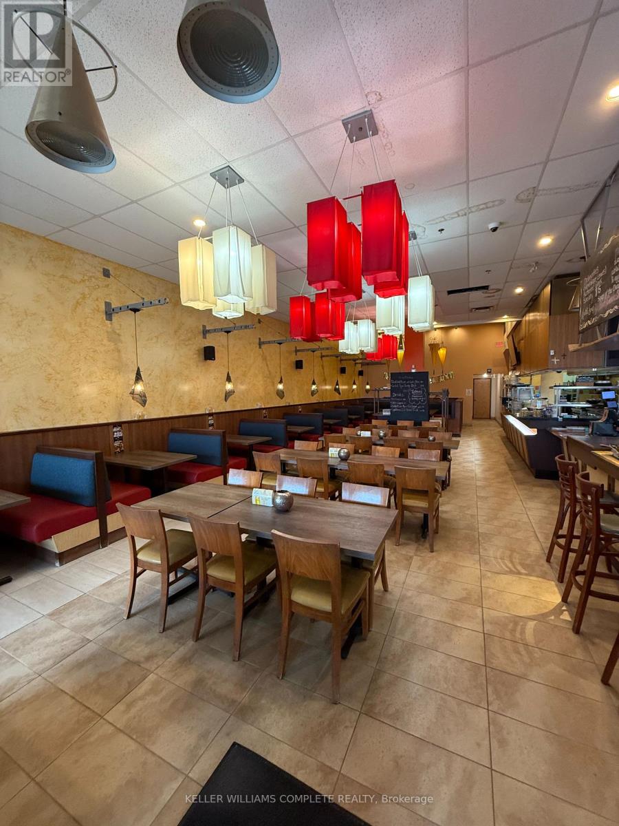 1508 Upper James Street, Hamilton, Ontario  L9B 1K3 - Photo 7 - X12442382