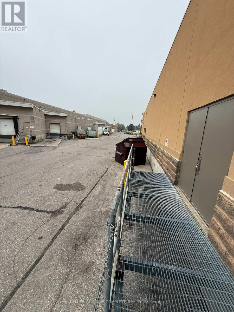 1508 Upper James Street, Hamilton, Ontario  L9B 1K3 - Photo 45 - X12442382