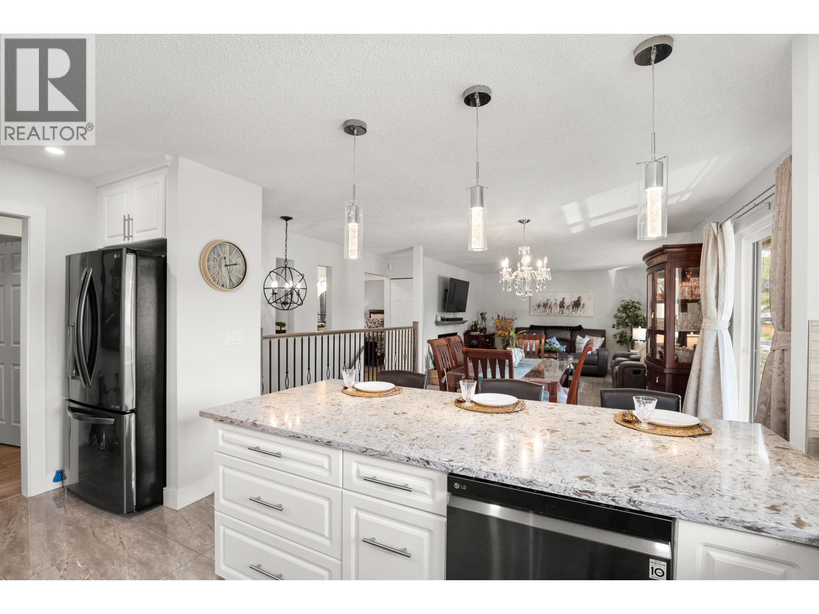 2821 Commonwealth Street, Port Coquitlam, British Columbia  V3B 5V6 - Photo 7 - R3058140
