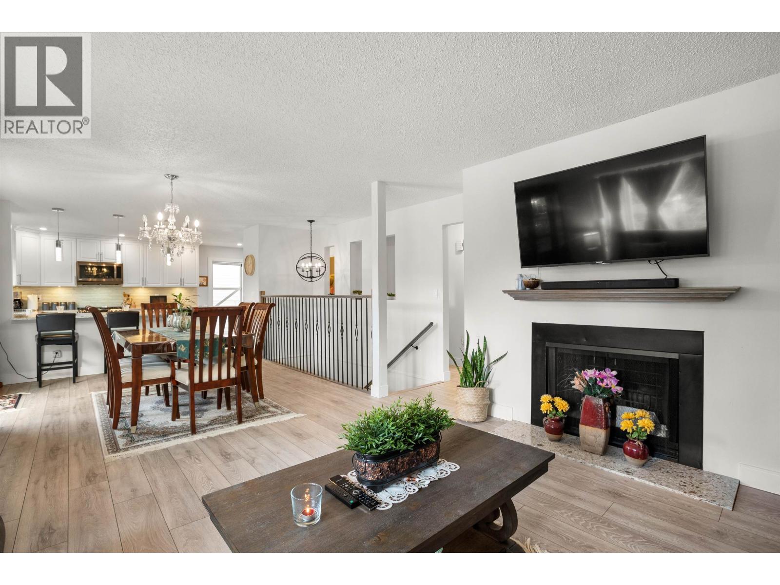 2821 Commonwealth Street, Port Coquitlam, British Columbia  V3B 5V6 - Photo 13 - R3058140