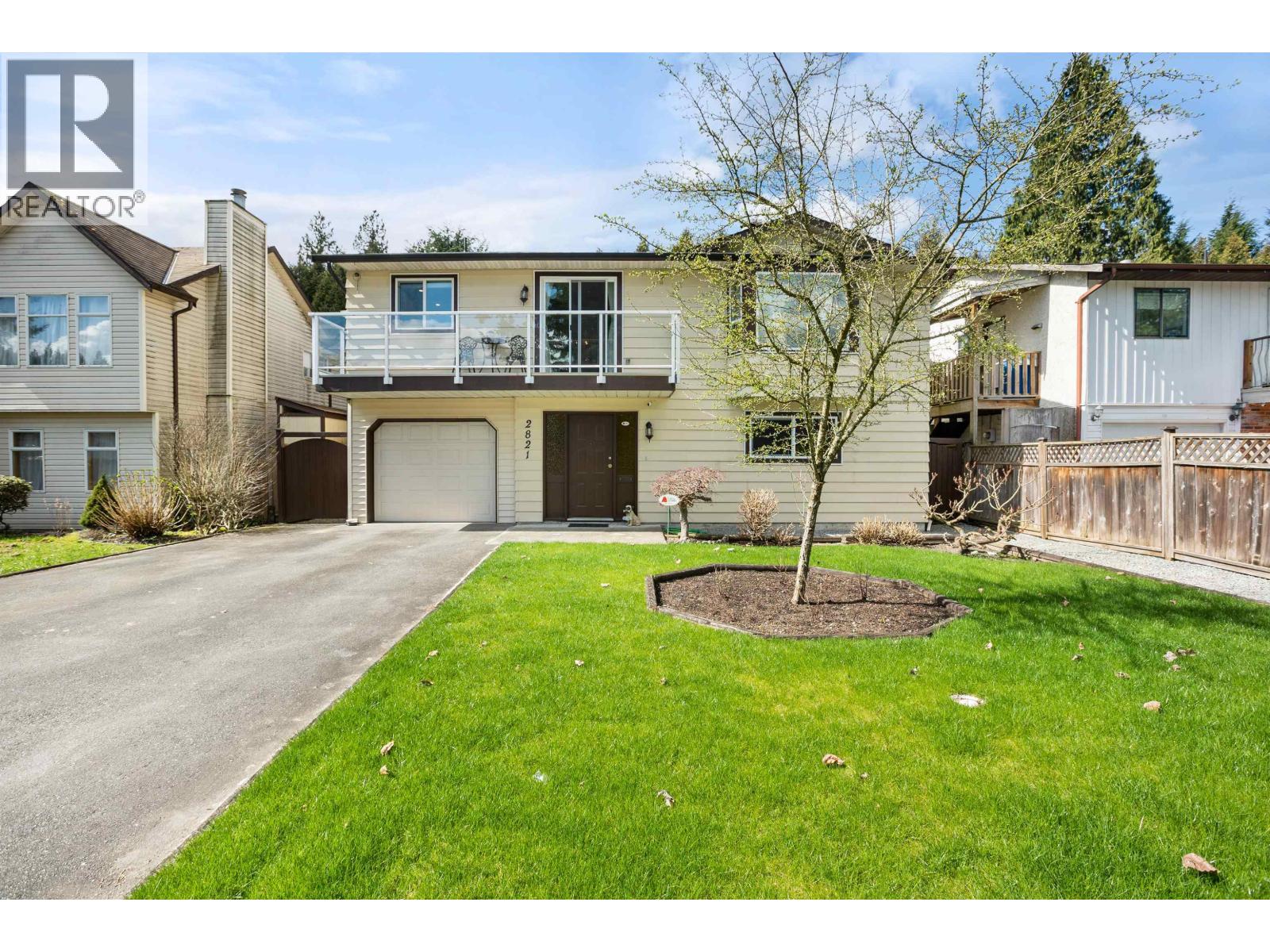 2821 COMMONWEALTH STREET, port coquitlam, British Columbia