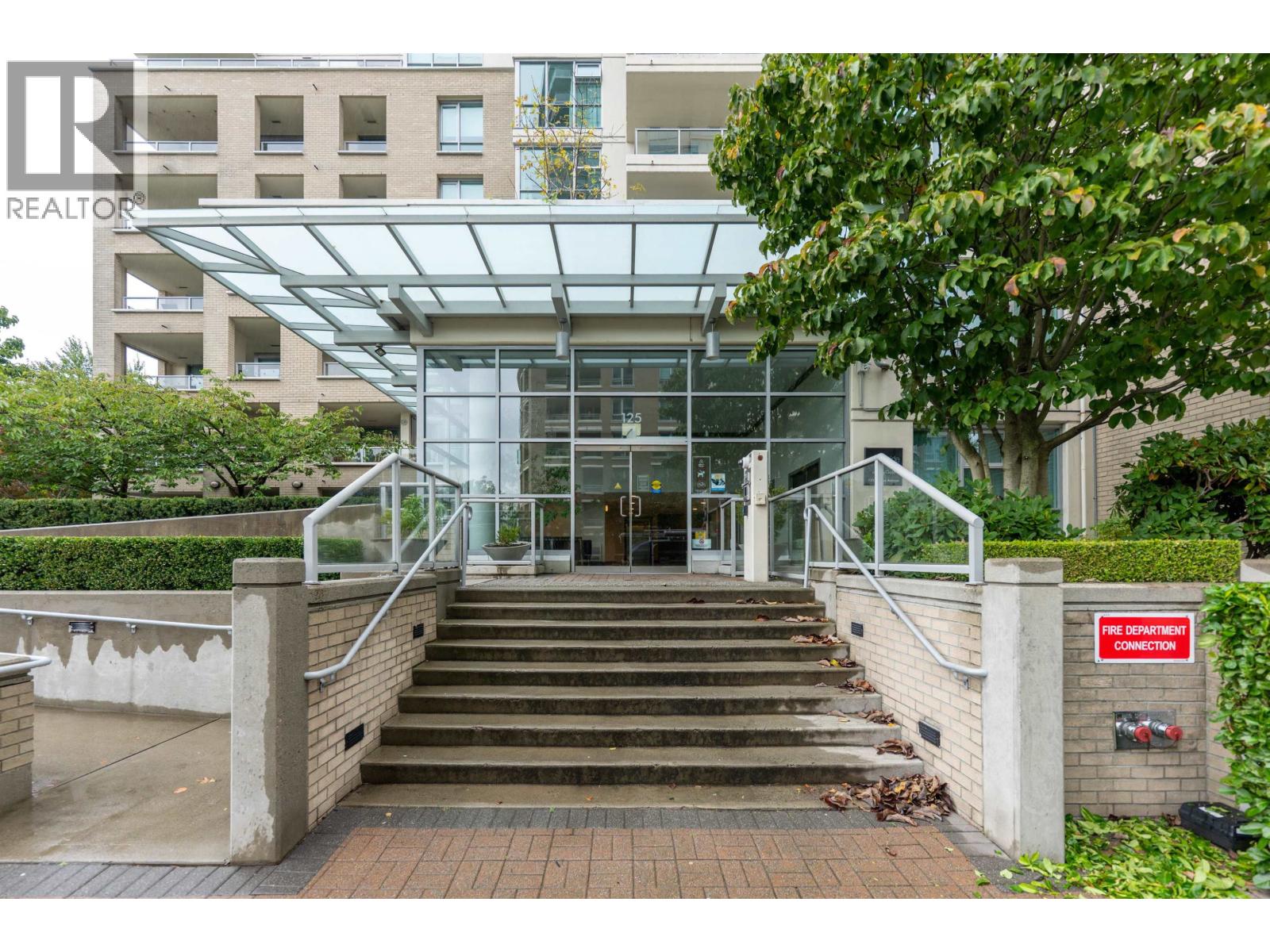 503 125 Milross Avenue, Vancouver, British Columbia  V6A 0A1 - Photo 2 - R3056972