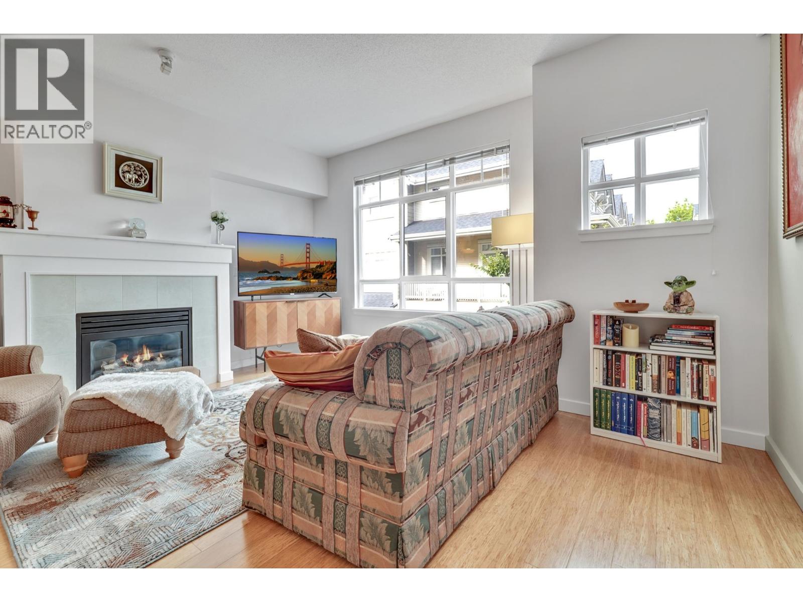 3264 Clermont Mews, Vancouver, British Columbia  V5S 4X3 - Photo 8 - R3057815