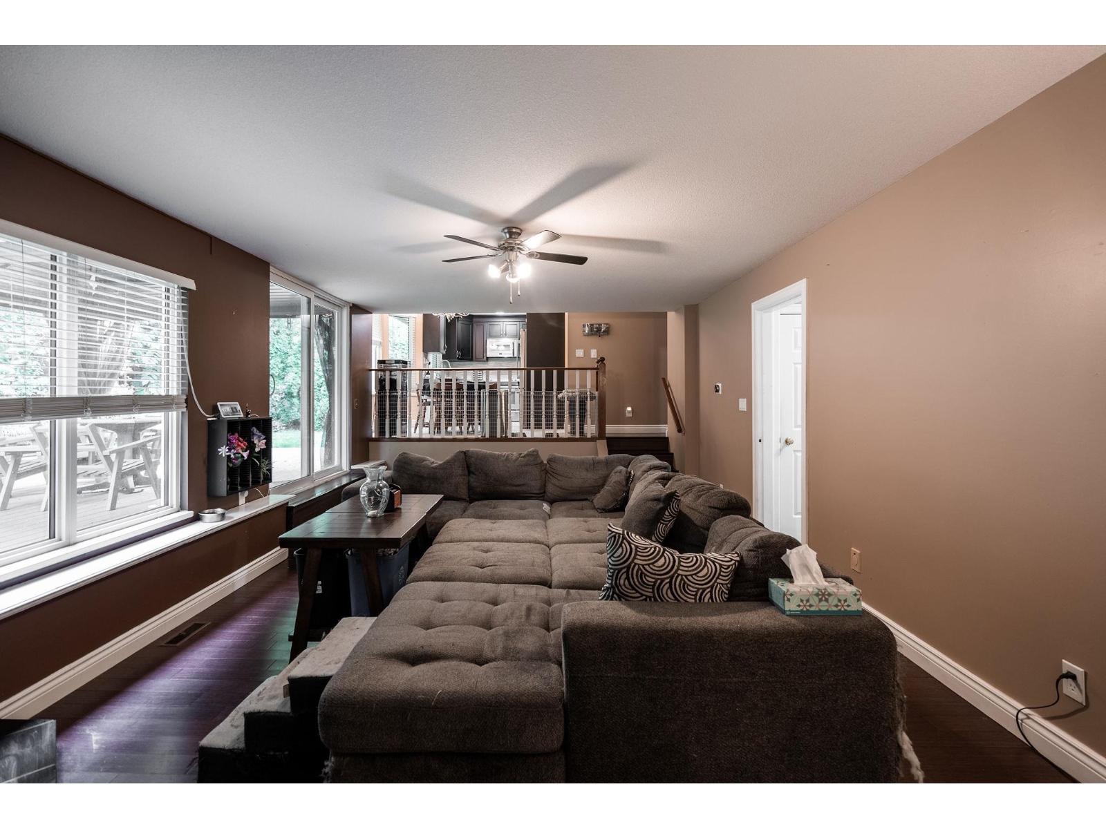 2359 Harper Drive, Abbotsford, British Columbia  V3G 2B2 - Photo 11 - R3058180