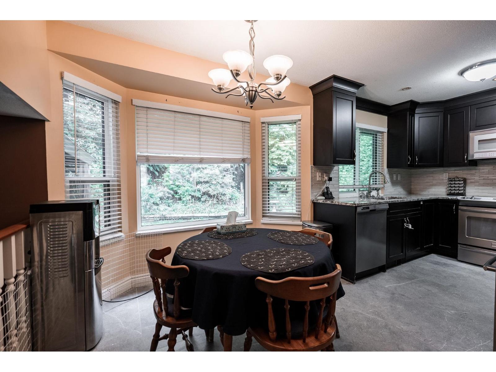 2359 Harper Drive, Abbotsford, British Columbia  V3G 2B2 - Photo 5 - R3058180