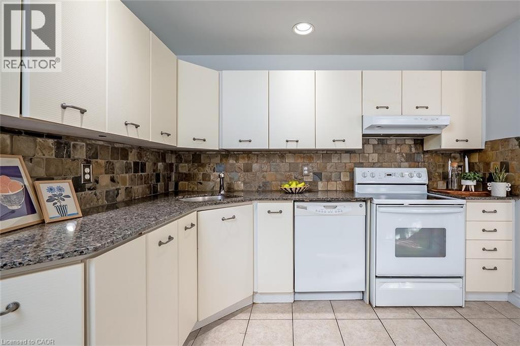 3230 New Street Unit# 19, Burlington, Ontario  L7N 1M8 - Photo 19 - 40778695