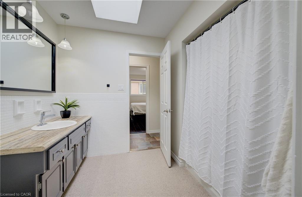 50 Champlain Crescent, Kitchener, Ontario  N2B 2Y6 - Photo 12 - 40776984
