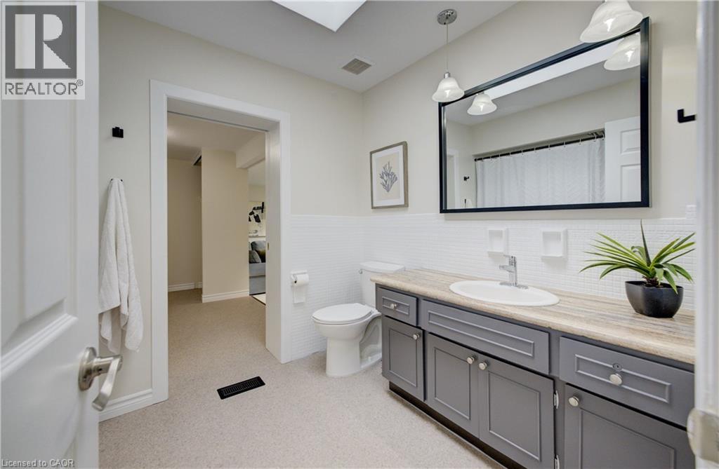 50 Champlain Crescent, Kitchener, Ontario  N2B 2Y6 - Photo 13 - 40776984