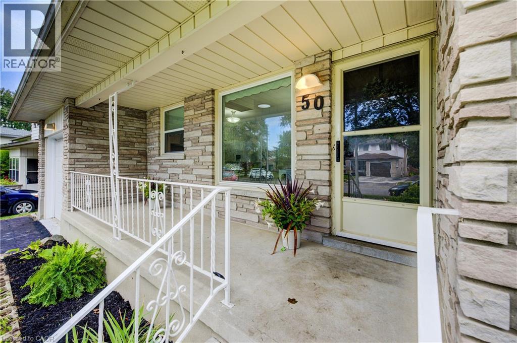 50 Champlain Crescent, Kitchener, Ontario  N2B 2Y6 - Photo 3 - 40776984
