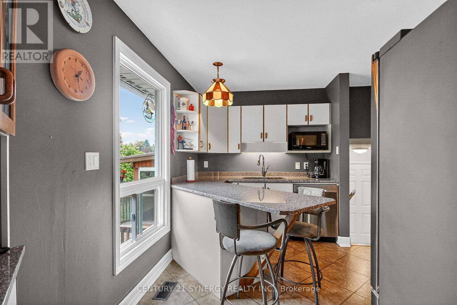 7 St Remy Drive, Ottawa, Ontario  K2J 1A5 - Photo 11 - X12435281