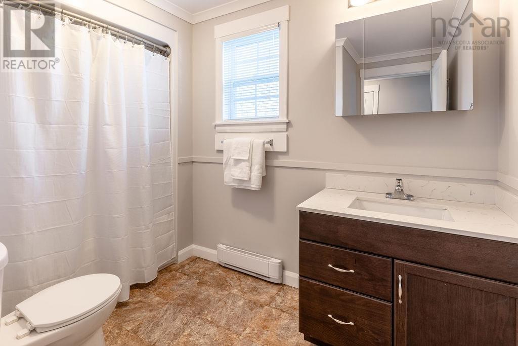 303 Ioney Hill, Beaver Bank, Nova Scotia  B4E 1M6 - Photo 22 - 202525706