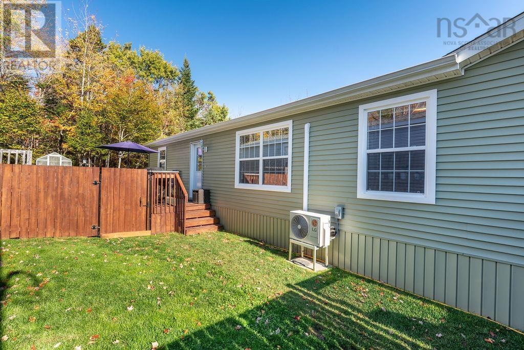 303 Ioney Hill, Beaver Bank, Nova Scotia  B4E 1M6 - Photo 34 - 202525706
