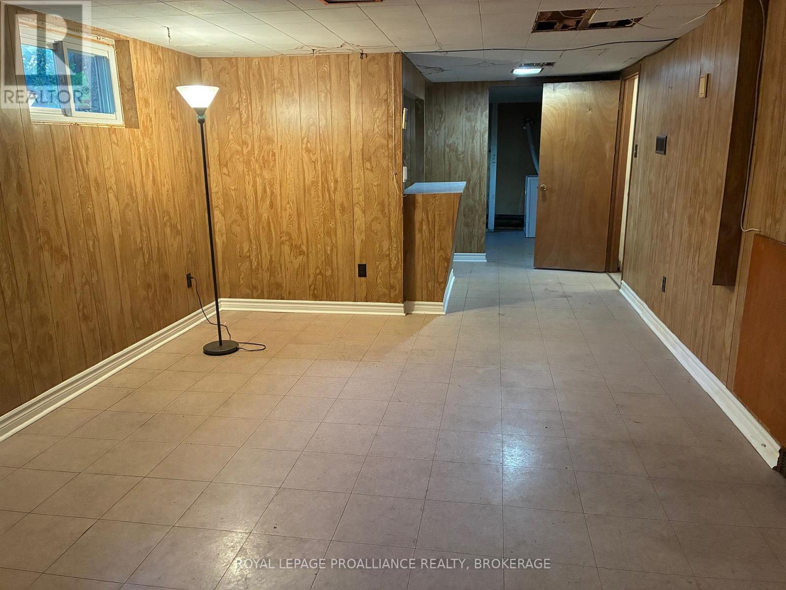 47 Henry Crescent, Loyalist, Ontario  K7N 1G6 - Photo 16 - X12461492