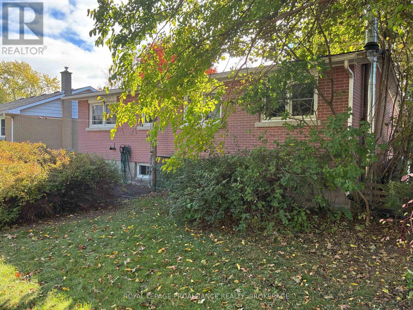 47 Henry Crescent, Loyalist, Ontario  K7N 1G6 - Photo 24 - X12461492