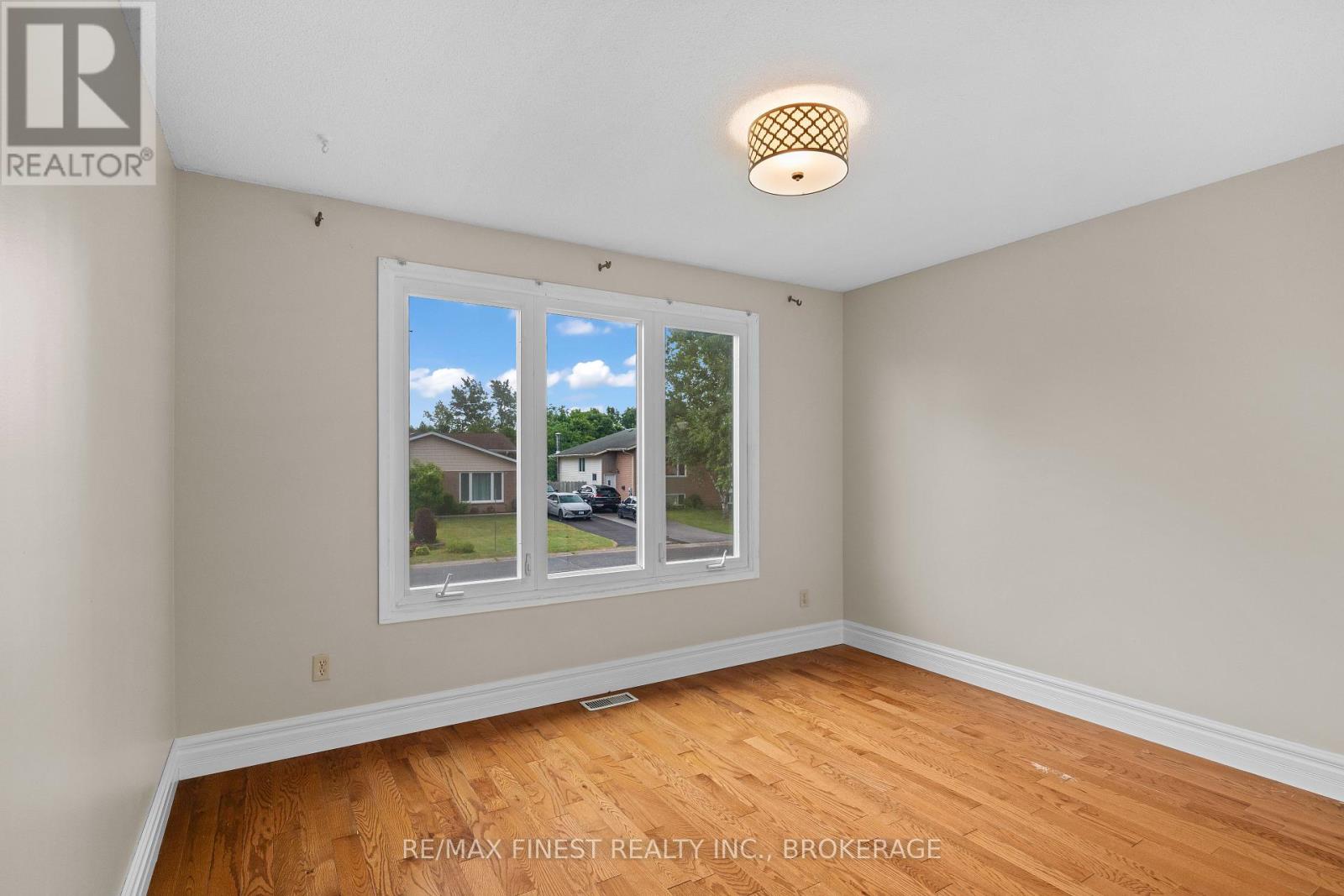 659 Truedell Road, Kingston, Ontario  K7M 6W6 - Photo 12 - X12461516