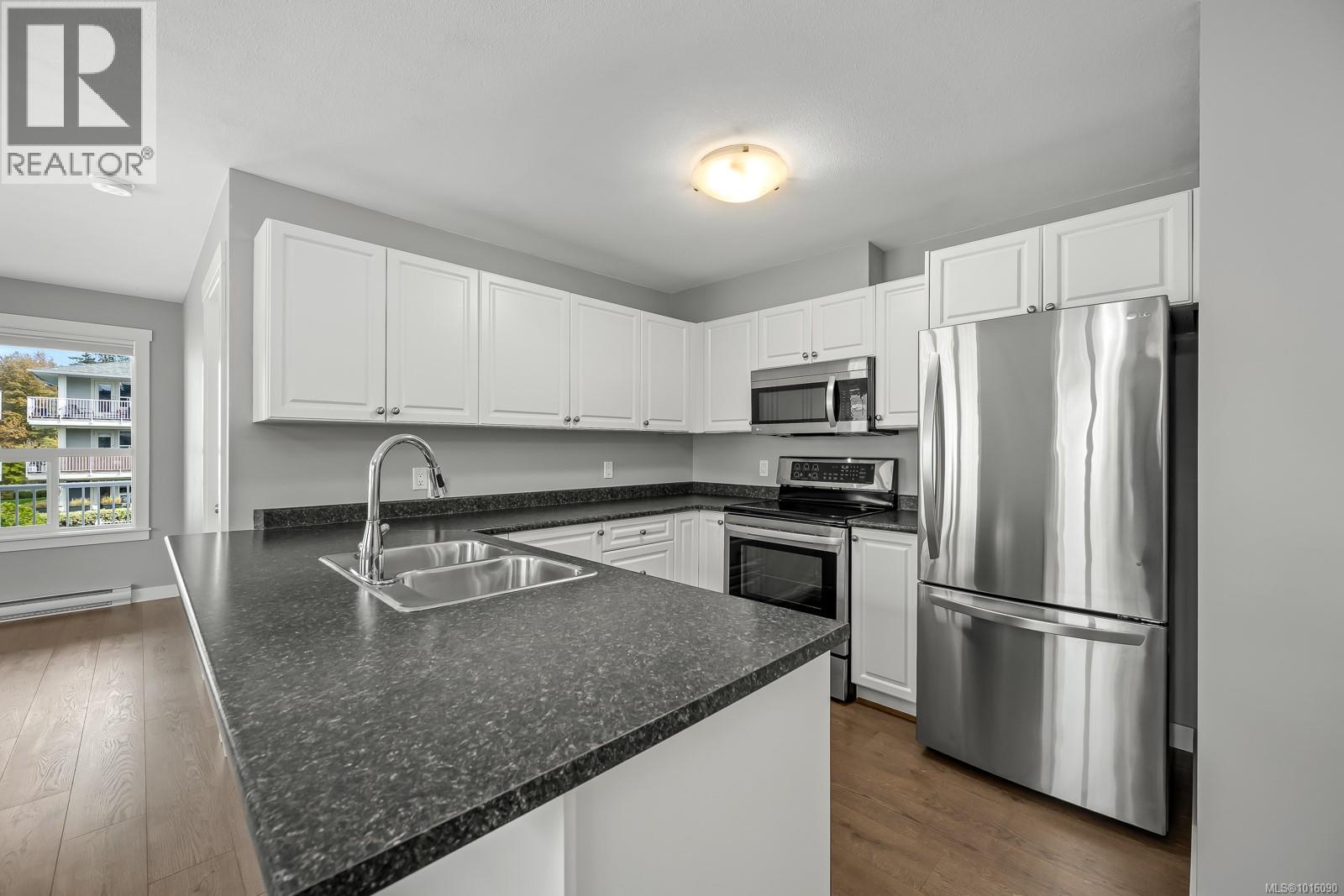 24 119 20th St, Courtenay, British Columbia  V9N 8B1 - Photo 12 - 1016090