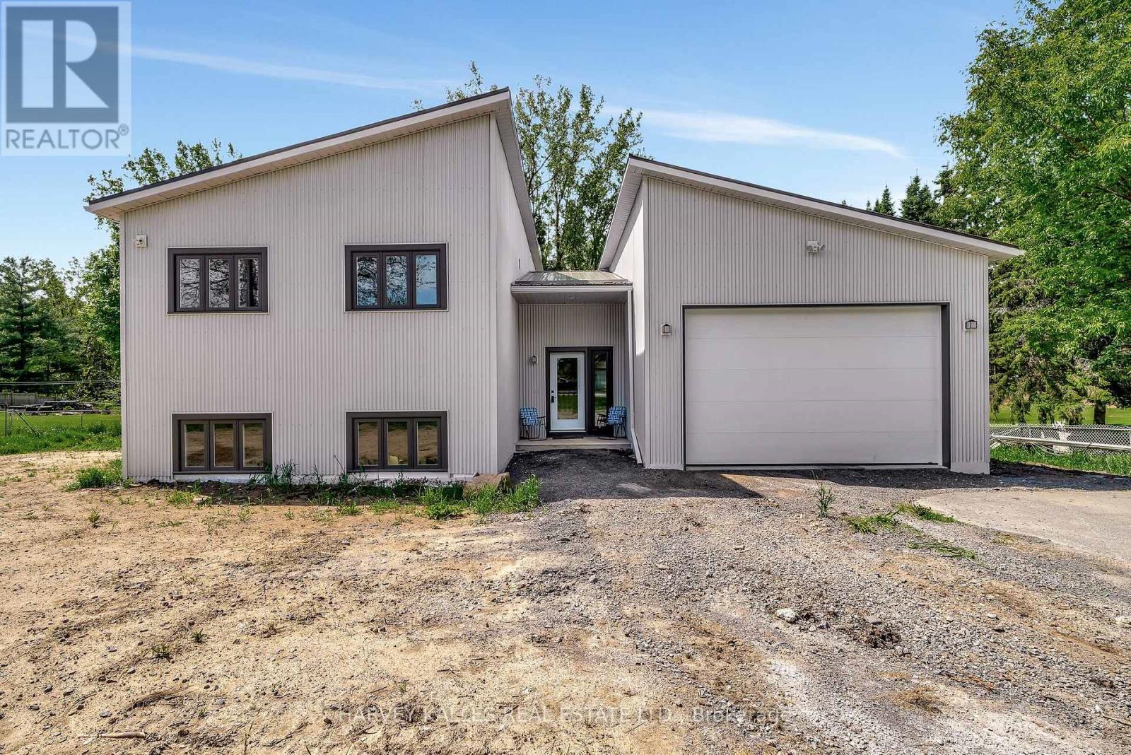 55 COUNTY ROAD 1, Prince Edward County, Ontario