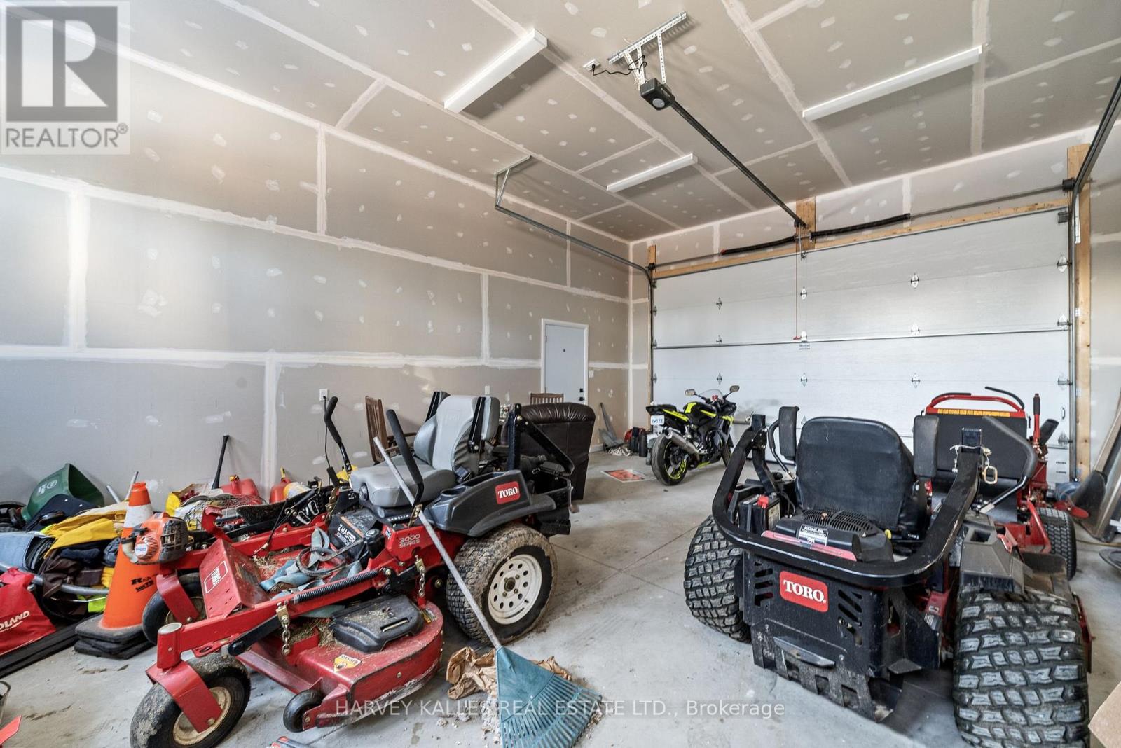 55 County Road 1, Prince Edward County, Ontario K0K 2T0 - Photo 20 - X12461530