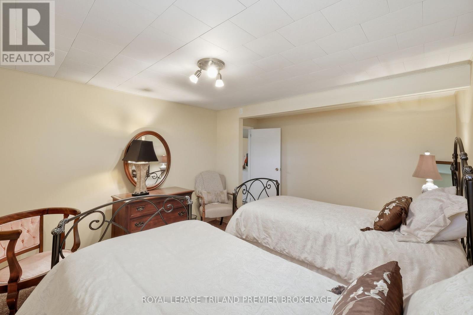 56 - 50 Fiddlers Green Road, London North, Ontario  N6H 4T4 - Photo 37 - X12461502
