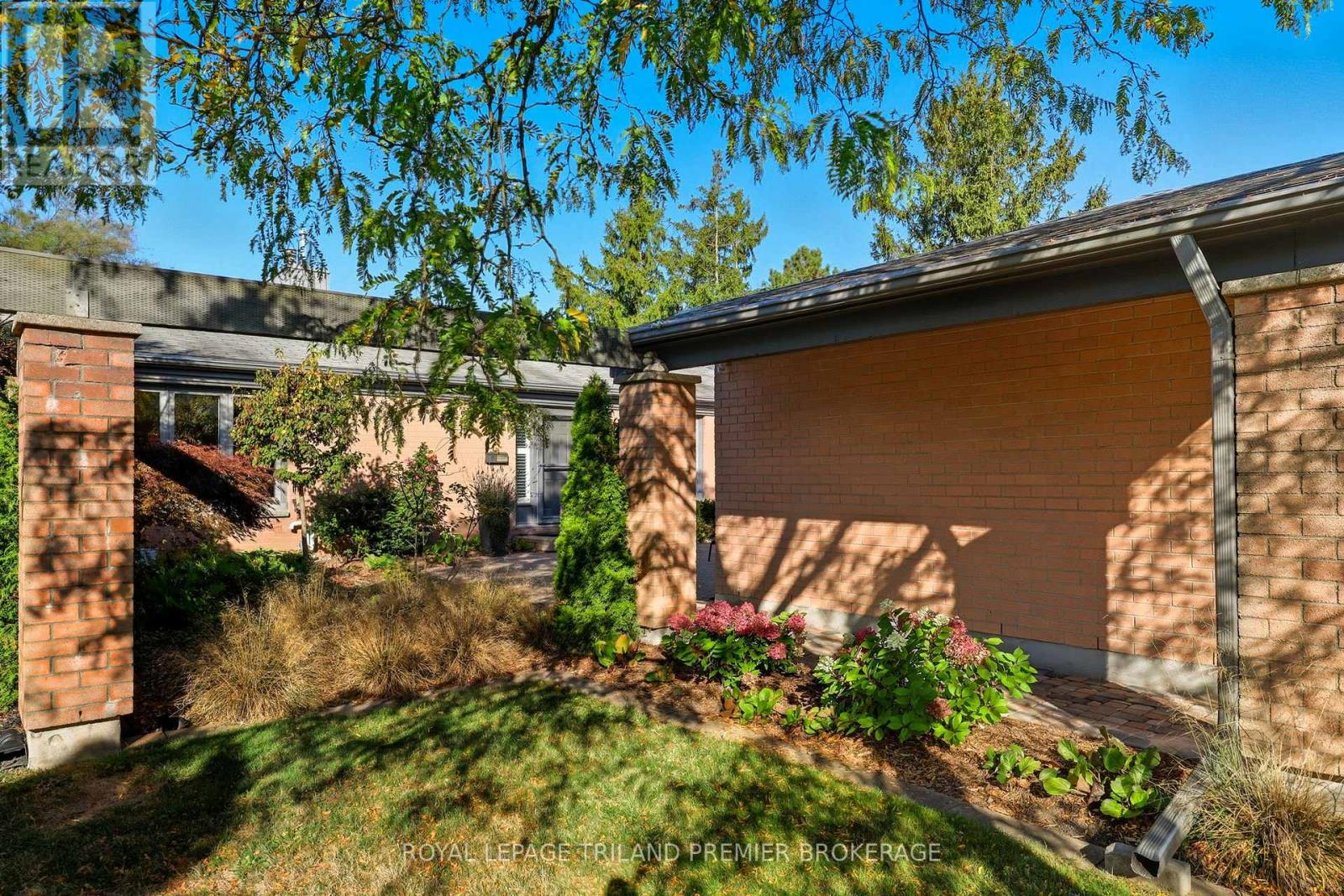 56 - 50 Fiddlers Green Road, London North, Ontario  N6H 4T4 - Photo 40 - X12461502