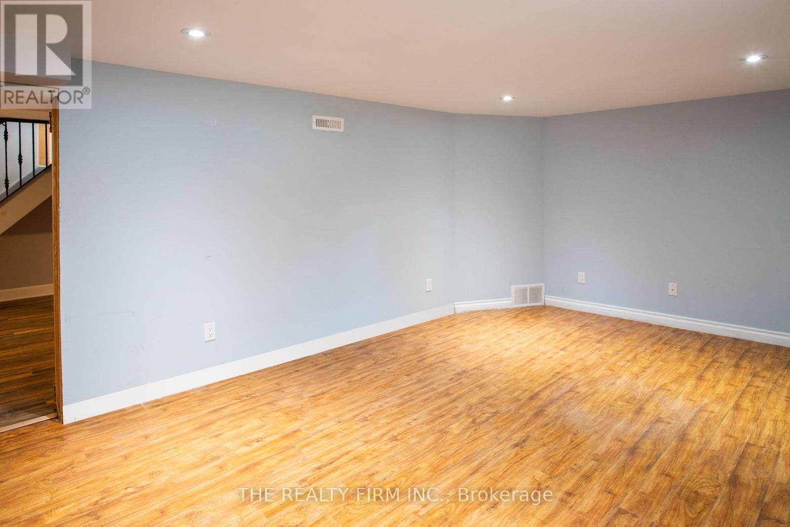 667 Devonshire Avenue, Woodstock, Ontario  N4S 5P9 - Photo 25 - X12461527