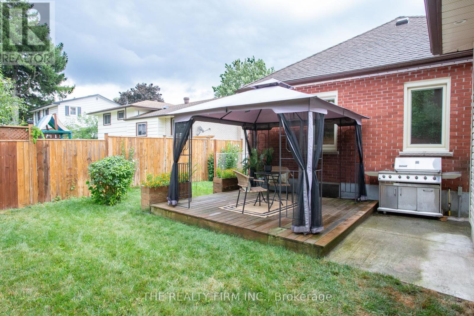 667 Devonshire Avenue, Woodstock, Ontario  N4S 5P9 - Photo 33 - X12461527