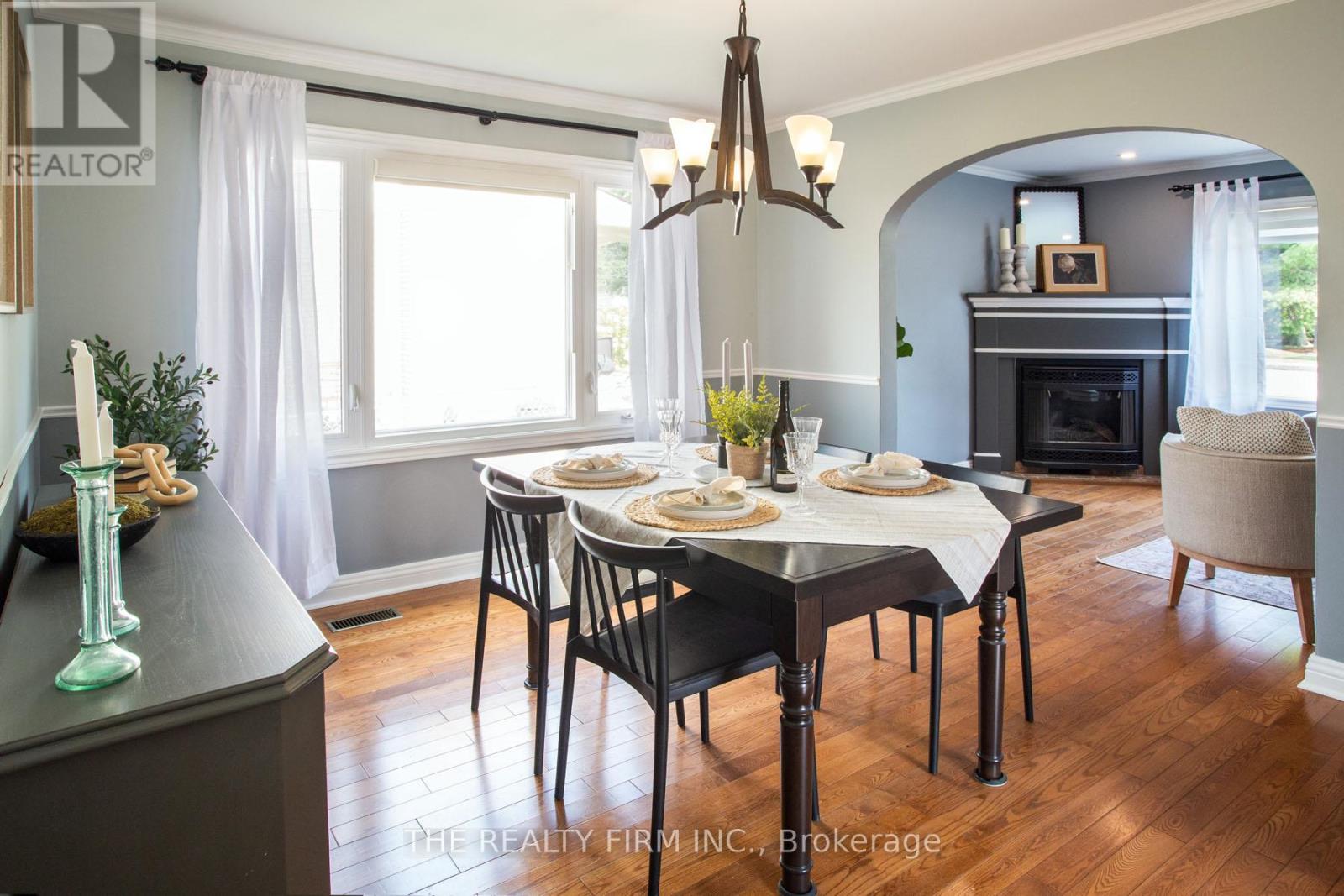 667 Devonshire Avenue, Woodstock, Ontario  N4S 5P9 - Photo 9 - X12461527