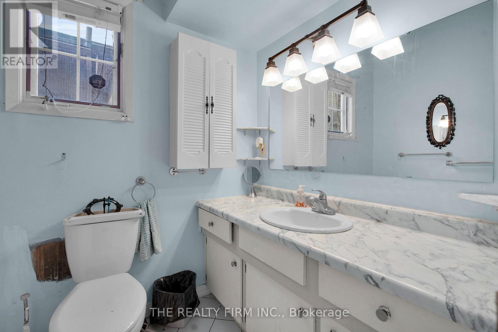 524 Simcoe Street, London East, Ontario  N6B 1K4 - Photo 20 - X12461538