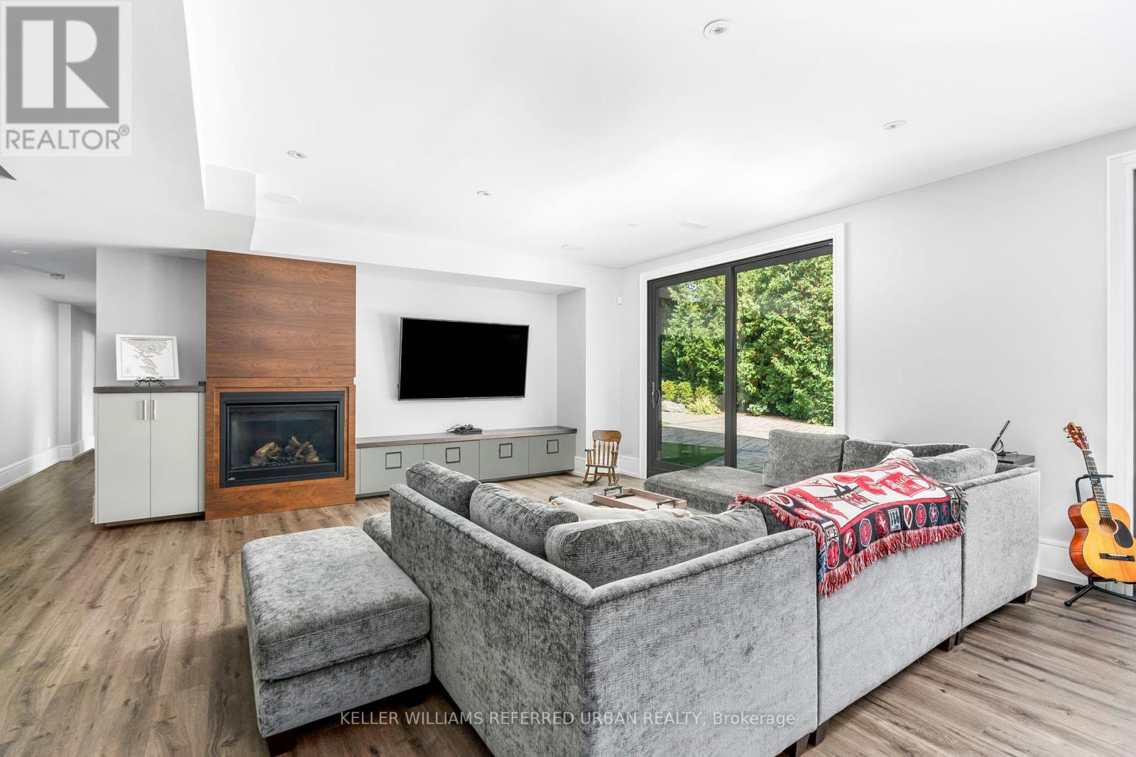 18 Plumbstead Court, Toronto, Ontario  M9A 1V5 - Photo 42 - W12461327