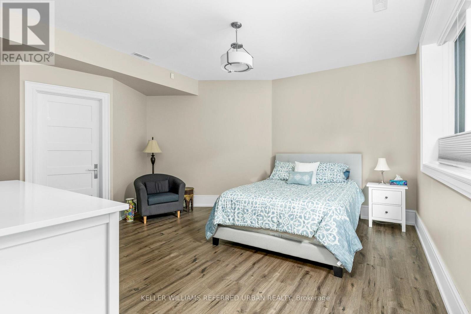 18 Plumbstead Court, Toronto, Ontario  M9A 1V5 - Photo 39 - W12461327