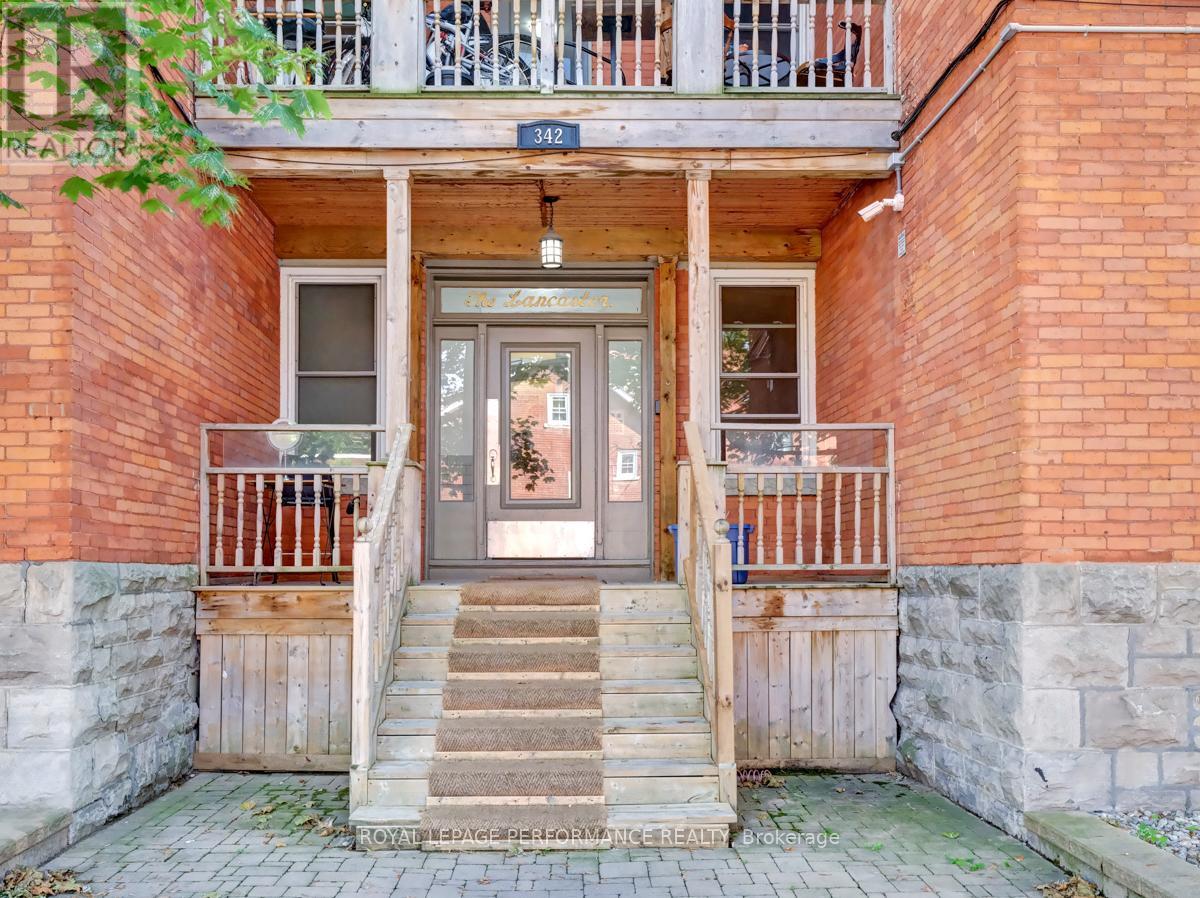 2 - 342 Frank Street, Ottawa, Ontario  K2P 0Y1 - Photo 2 - X12461564