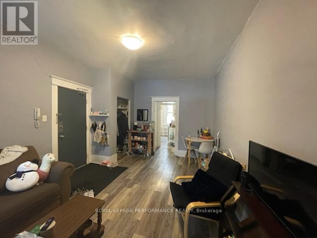 2 - 342 Frank Street, Ottawa, Ontario  K2P 0Y1 - Photo 4 - X12461564