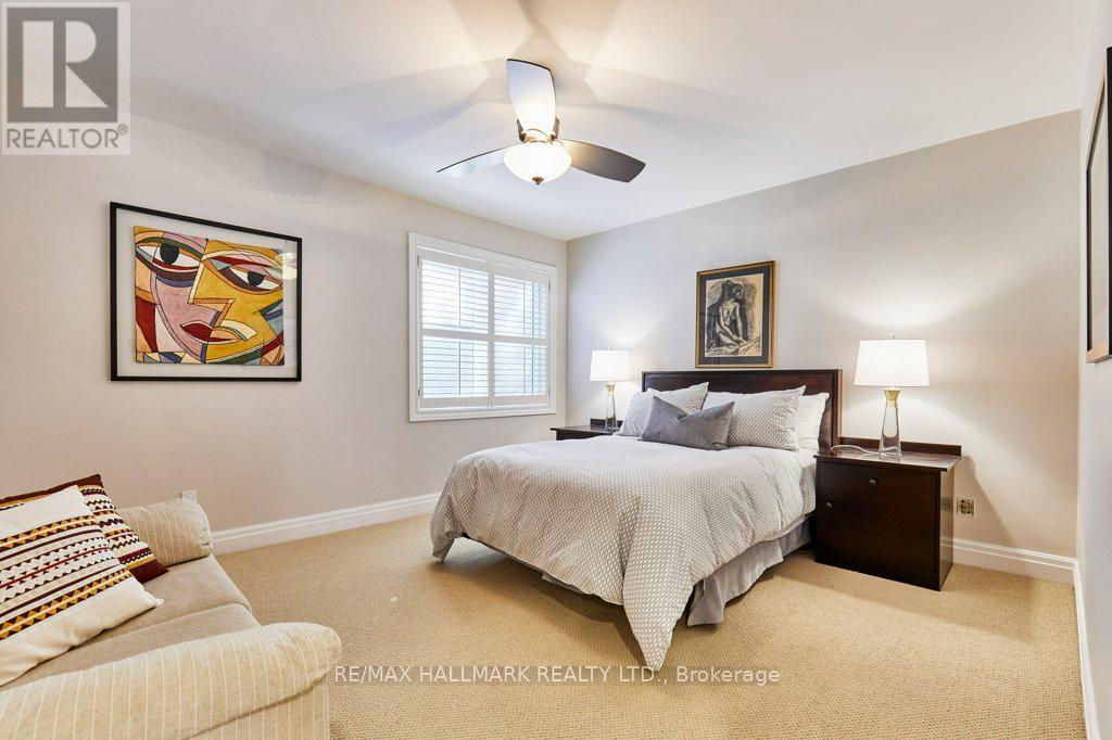 106 Kimbark Boulevard, Toronto, Ontario  M5N 2Y2 - Photo 30 - C12461414