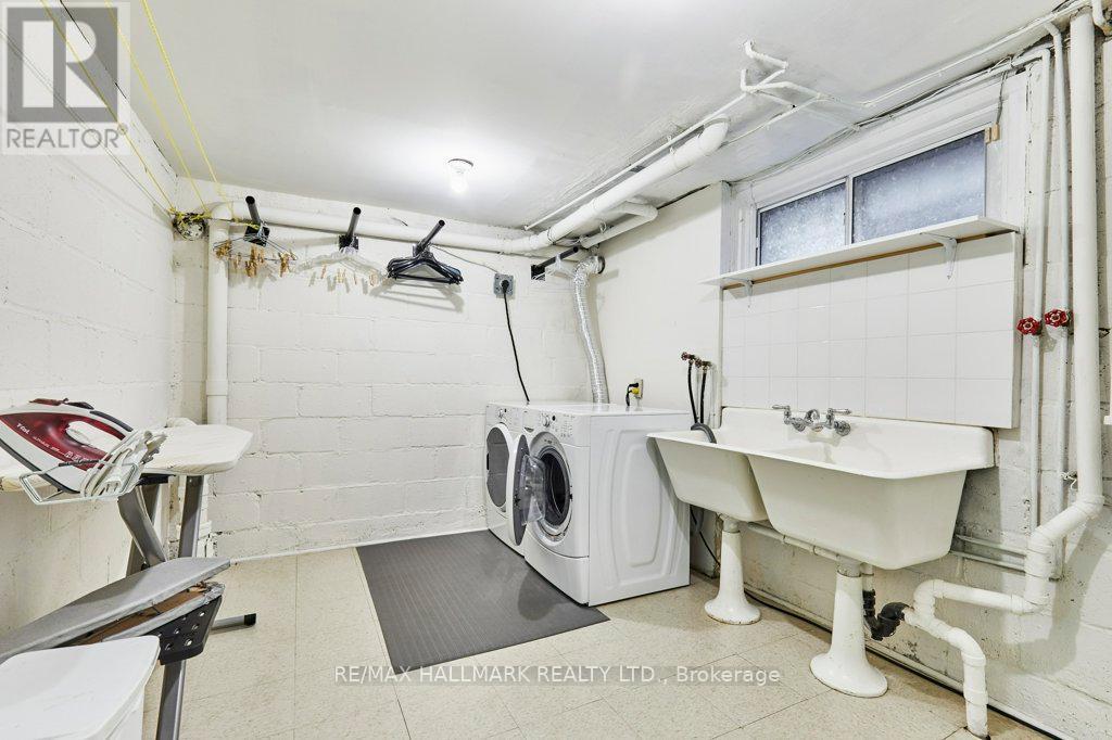 106 Kimbark Boulevard, Toronto, Ontario  M5N 2Y2 - Photo 40 - C12461414