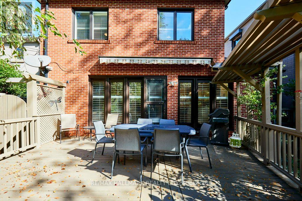 106 Kimbark Boulevard, Toronto, Ontario  M5N 2Y2 - Photo 46 - C12461414