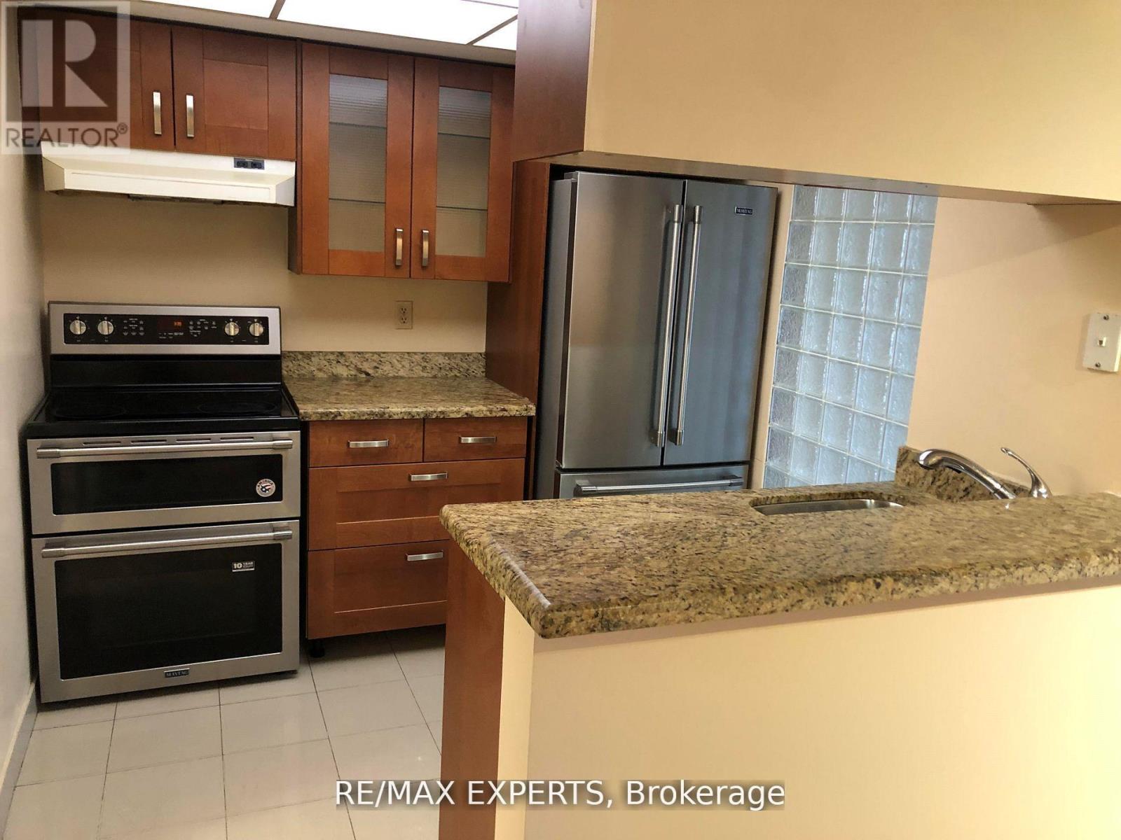 2116 - 1001 Bay Street, Toronto, Ontario  M5S 3A6 - Photo 5 - C12461449