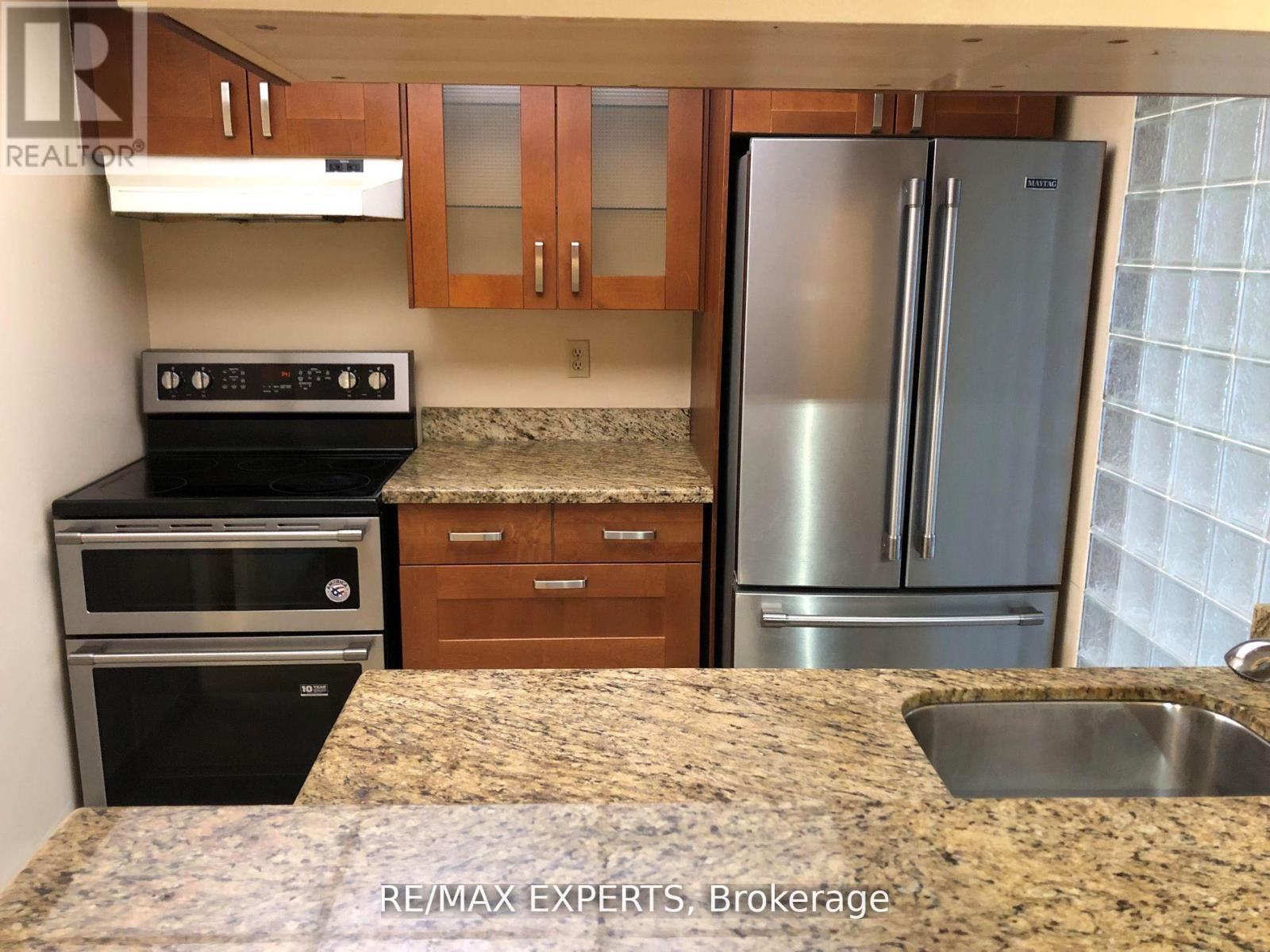 2116 - 1001 Bay Street, Toronto, Ontario  M5S 3A6 - Photo 6 - C12461449