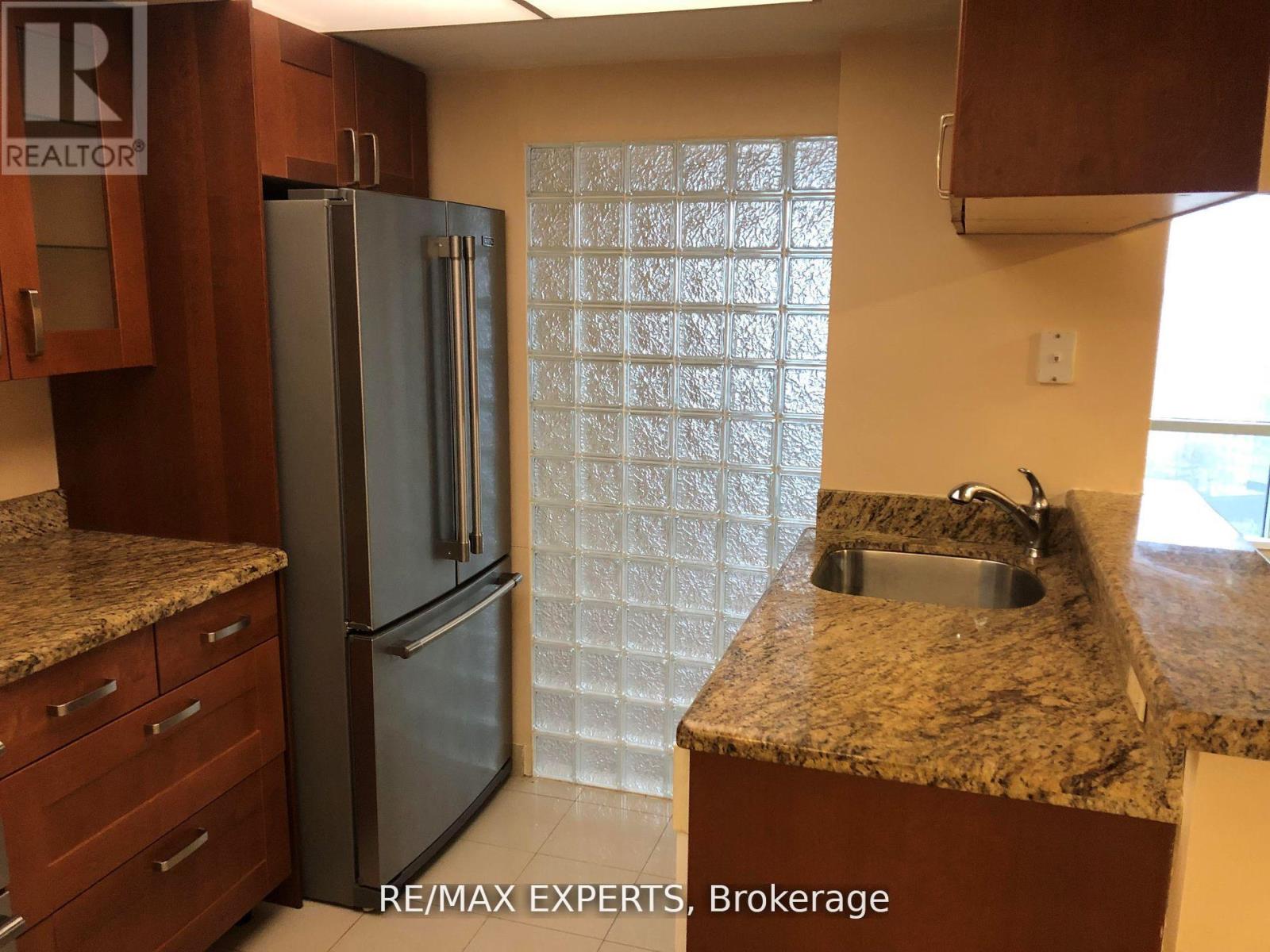 2116 - 1001 Bay Street, Toronto, Ontario  M5S 3A6 - Photo 7 - C12461449