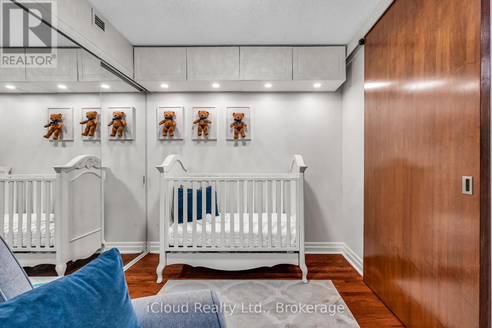 210e - 500 Queens Quay W, Toronto (Waterfront Communities), Ontario  M5V 3K8 - Photo 28 - C12461460