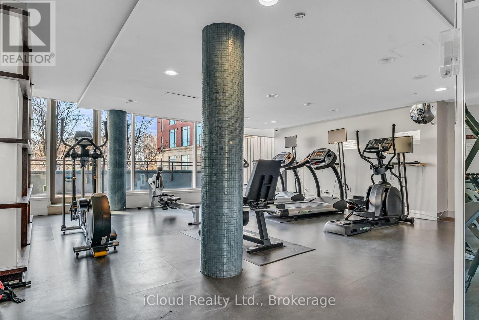 210e - 500 Queens Quay W, Toronto (Waterfront Communities), Ontario  M5V 3K8 - Photo 36 - C12461460