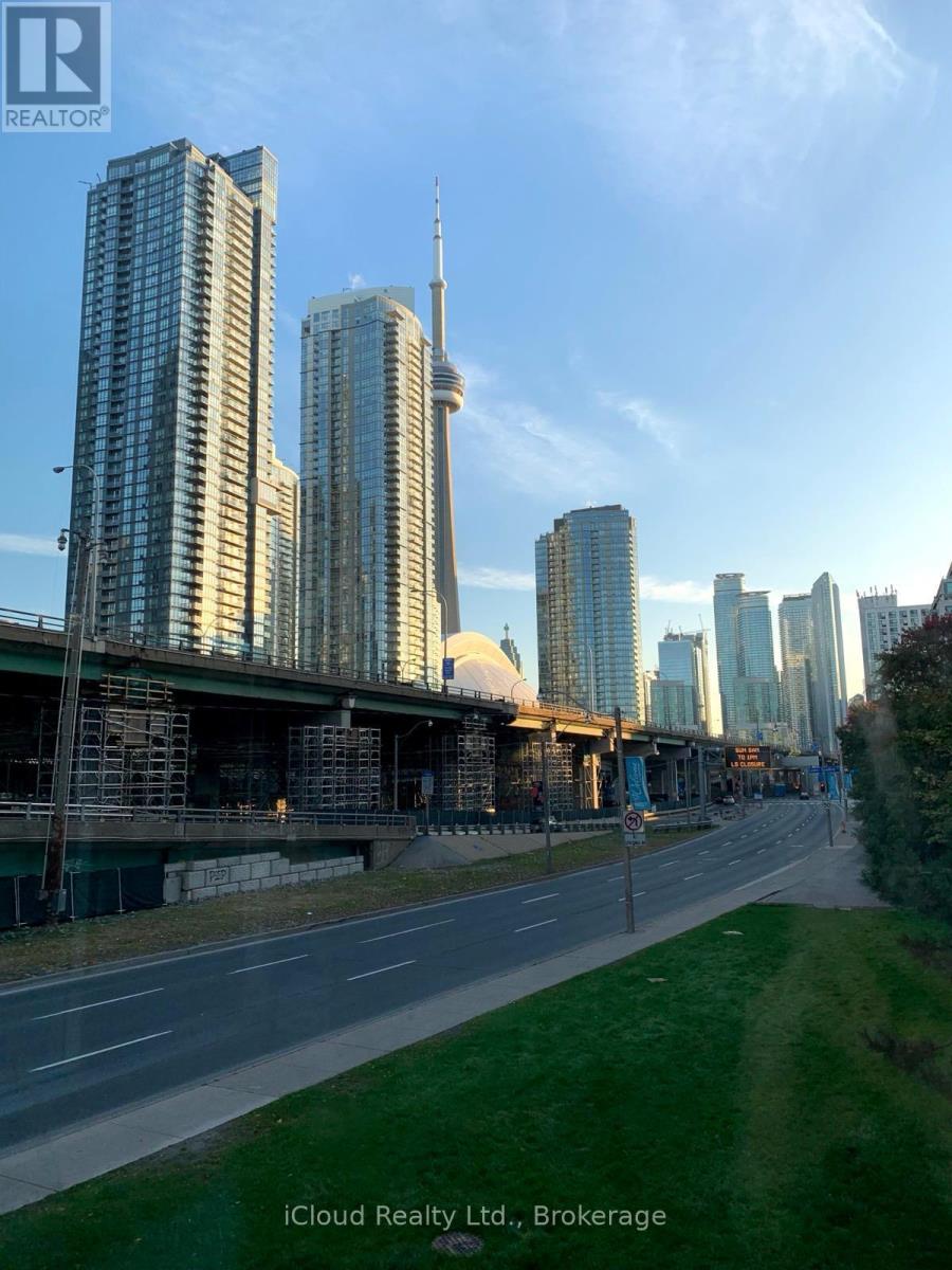 210e - 500 Queens Quay W, Toronto (Waterfront Communities), Ontario  M5V 3K8 - Photo 41 - C12461460