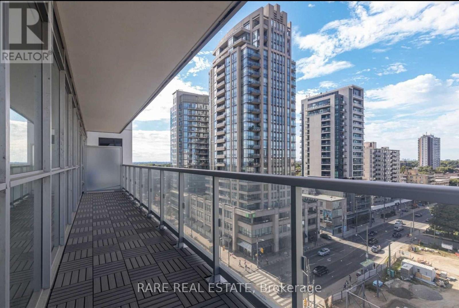 902 - 501 St Clair Avenue W, Toronto, Ontario  M5P 0A2 - Photo 14 - C12461462