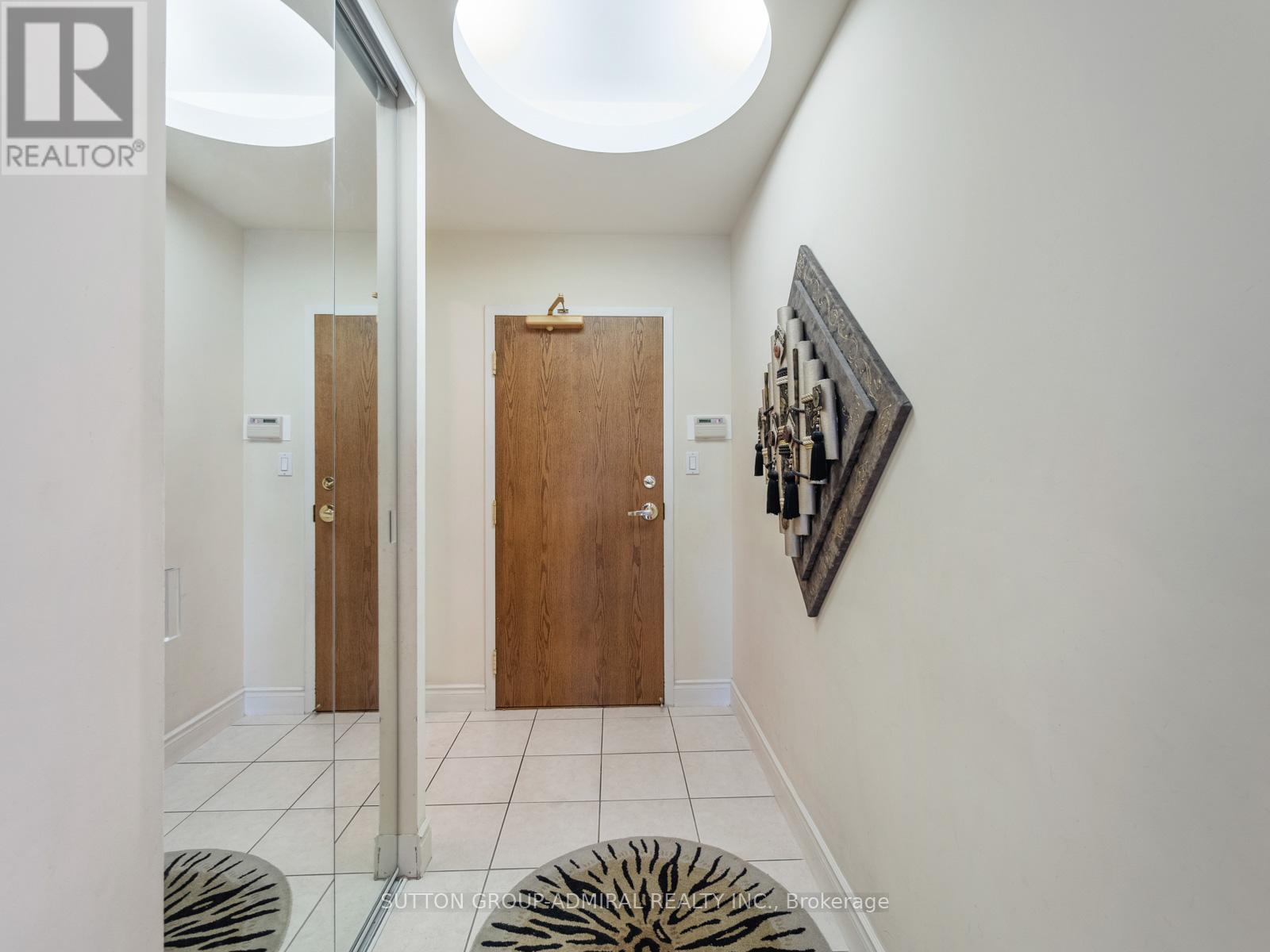 520 - 11 William Carson Crescent, Toronto (St. Andrew-Windfields), Ontario  M2P 2G1 - Photo 6 - C12461465