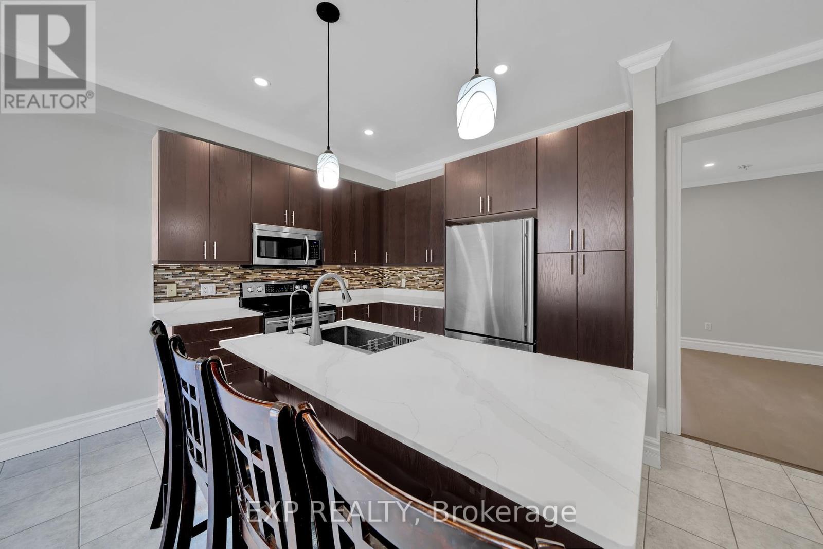 408 Galbraith Street, Shelburne, Ontario  L9V 3W1 - Photo 14 - X12461467