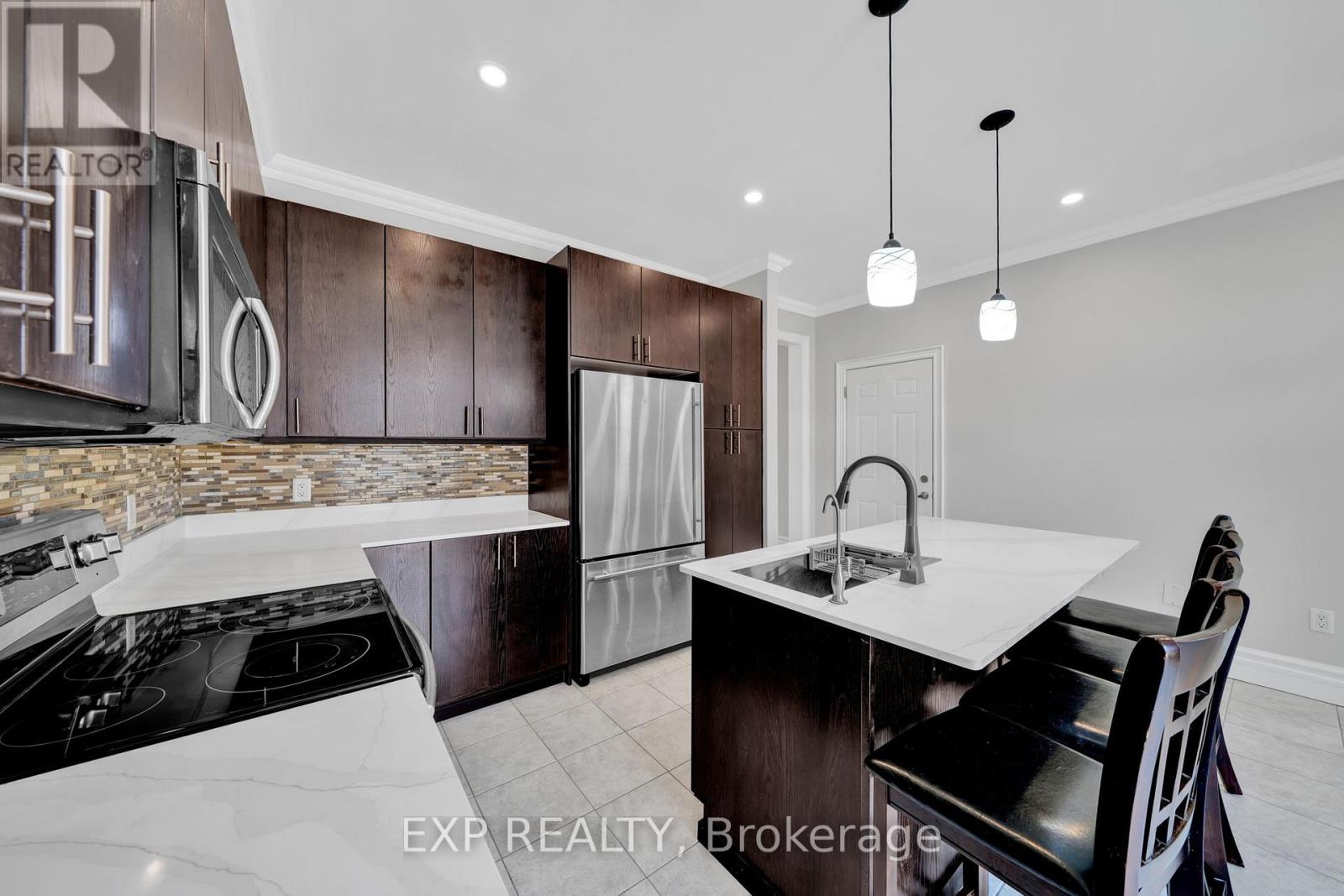 408 Galbraith Street, Shelburne, Ontario  L9V 3W1 - Photo 15 - X12461467