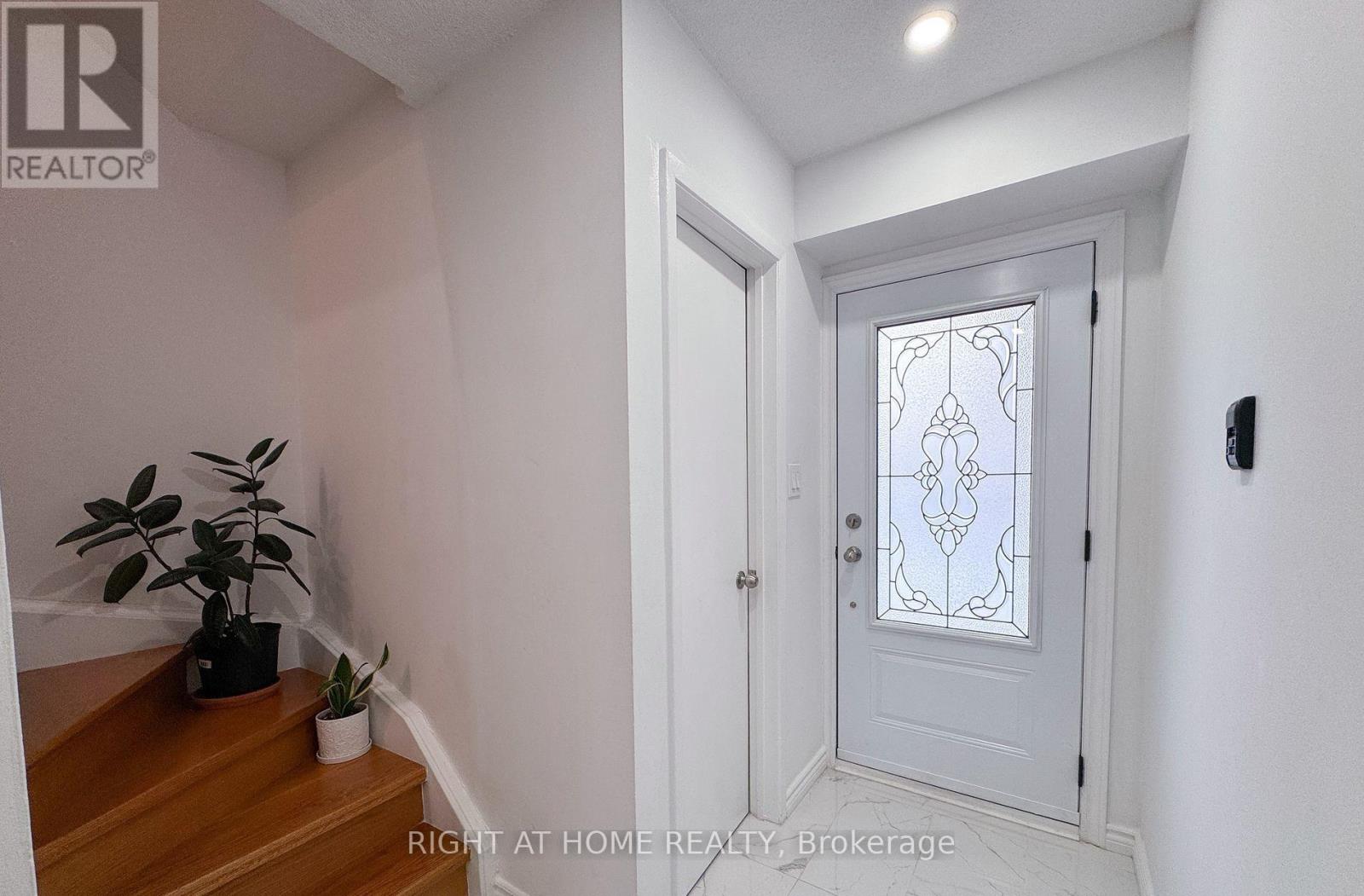 8 - 50 Blackwell Avenue, Toronto, Ontario  M1B 1K2 - Photo 3 - E12461424