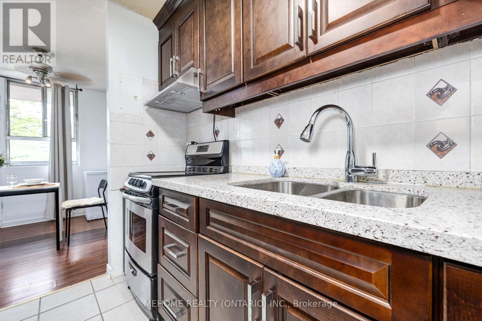 207 - 1950 Kennedy Road, Toronto, Ontario  M1P 4S9 - Photo 7 - E12461459