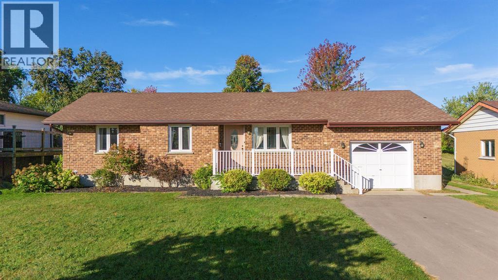 Modern comfort meets small-town charm at 3317 River Street. Fully renovated in 2024, this 3-bedroom, 3-bath brick bungalow offers bright open spaces, warm flooring, and a sleek white kitchen with new stainless-steel appliances and stylish finishes. The sun-filled layout features a welcoming living area, updated baths, and a partially finished basement ready for your touch. Enjoy morning coffee on the covered porch or summer BBQs in the oversized 70x160 ft yard. With a new driveway, attached garage, and close proximity to shops, schools, parks, and A.W. Campbell Conservation Area, this home is truly move-in ready. (id:48254)