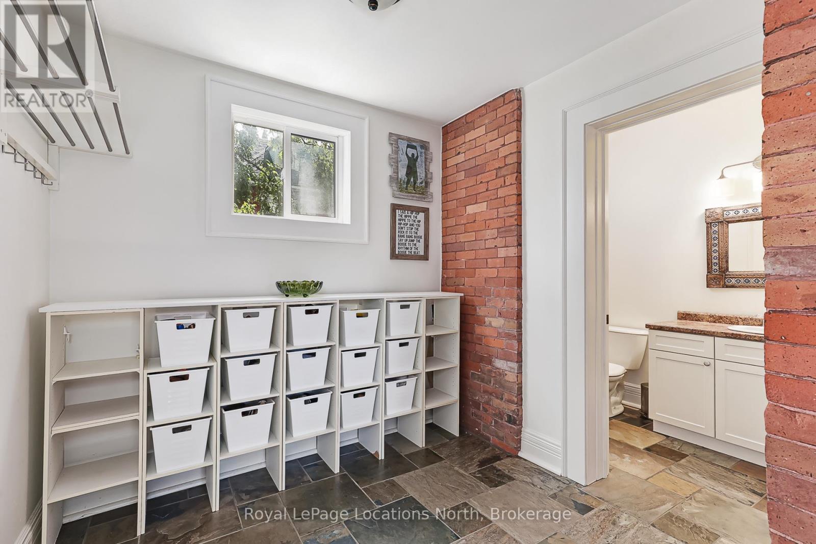 43 Elgin Street, Collingwood, Ontario  L9Y 3L6 - Photo 17 - S12461511